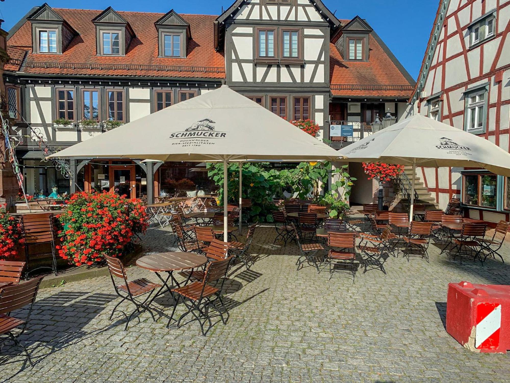 Ferienwohnung Wohnen Am Historischen Rathaus Michelstadt Exterior foto